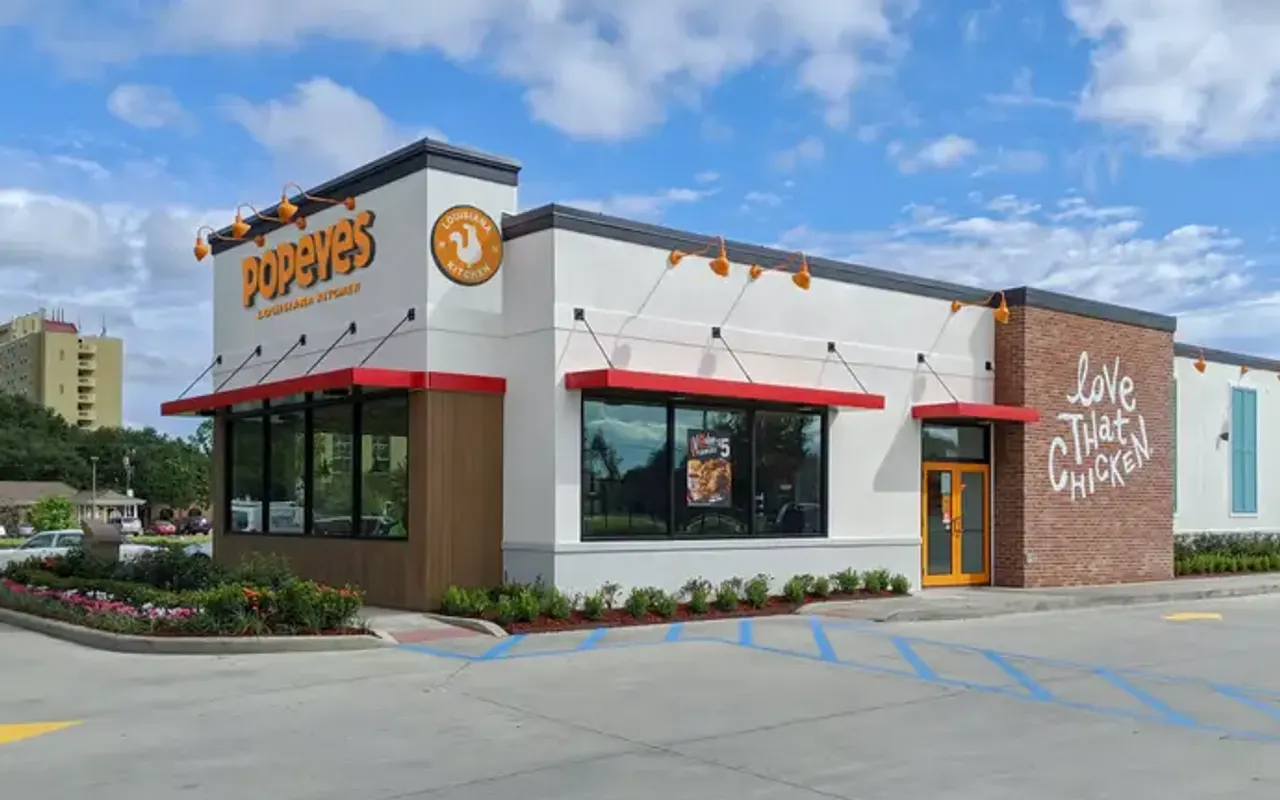 Popeyes NNN property for sale — Zion, IL